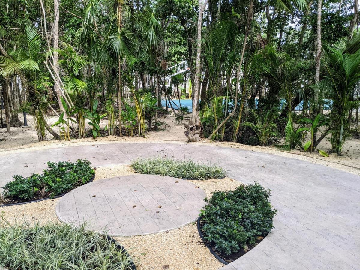 2-Bedroom Condo By The Jungle W/ Swimming Pool プエルト・モレロス エクステリア 写真