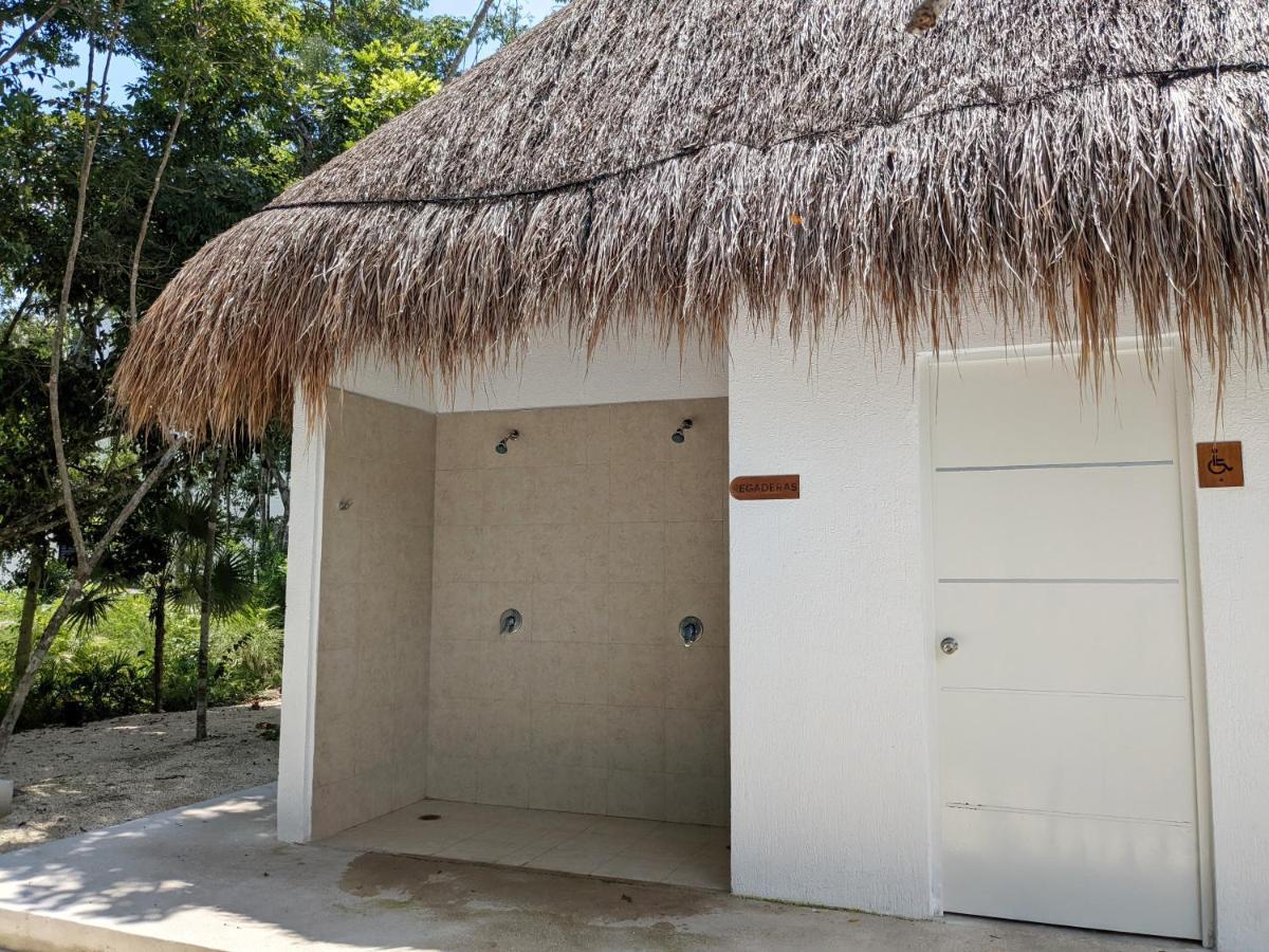 2-Bedroom Condo By The Jungle W/ Swimming Pool プエルト・モレロス エクステリア 写真